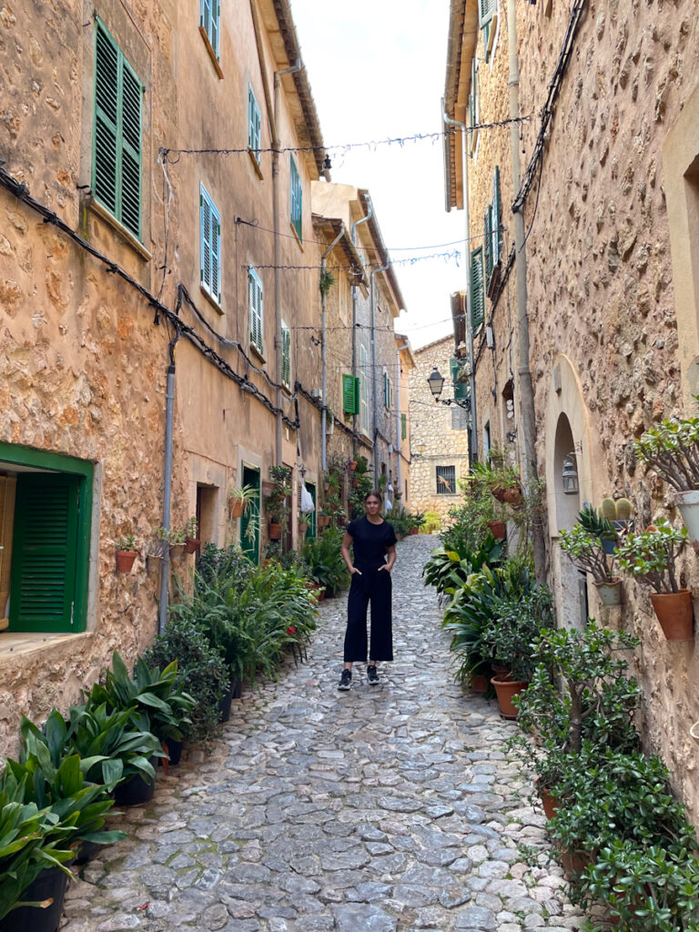 Fussgängergasse von Valldemossa